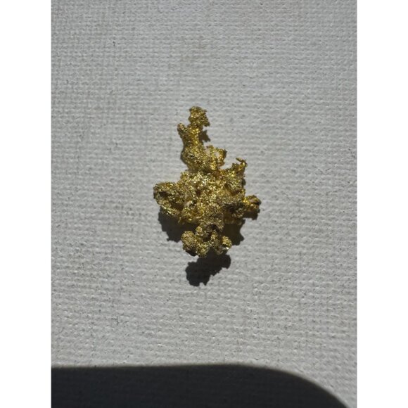 Gold Quartz Crystal Nugget Specimen - Grass Valley, California - 2.9 grams - Picture 4 of 7